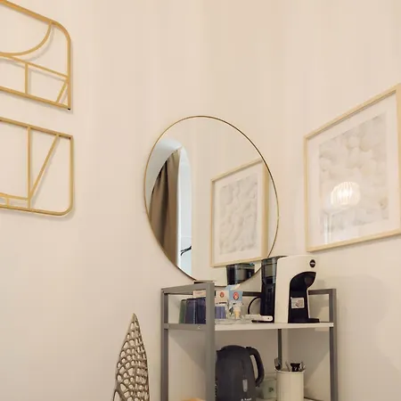 Peaceful Piccinni - - Apartment